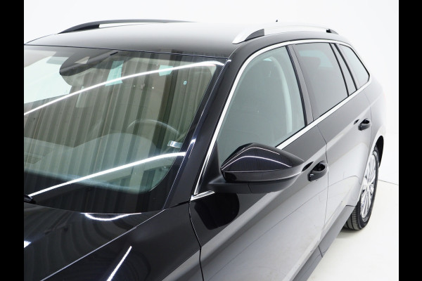 Škoda Superb Combi 1.4 TSI iV Style | Leder | Trekhaak | 360 | Massage | Stoelkoeling | Keyless | Virtual | Sfeerlicht