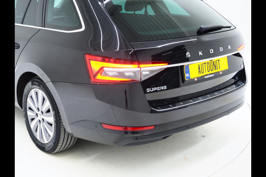 Škoda Superb Combi 1.4 TSI iV Style | Leder | Trekhaak | 360 | Massage | Stoelkoeling | Keyless | Virtual | Sfeerlicht