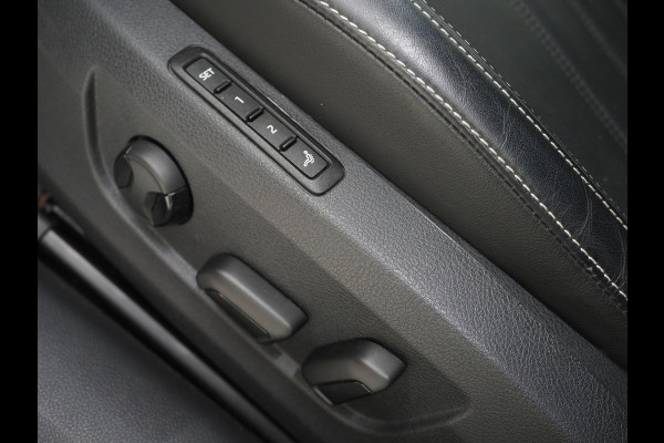 Škoda Superb Combi 1.4 TSI iV Style | Leder | Trekhaak | 360 | Massage | Stoelkoeling | Keyless | Virtual | Sfeerlicht