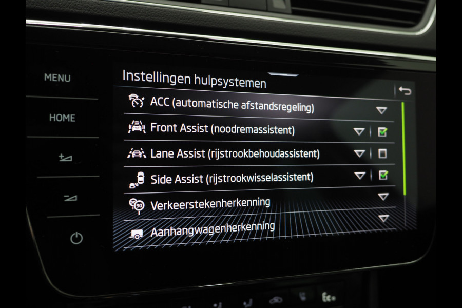 Škoda Superb Combi 1.4 TSI iV Style | Leder | Trekhaak | 360 | Massage | Stoelkoeling | Keyless | Virtual | Sfeerlicht