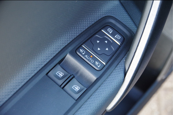 Mercedes-Benz Citan 112 CDI L1 3-ZITS, LED, CAMERA, NAVI, CRUISE, CLIMA