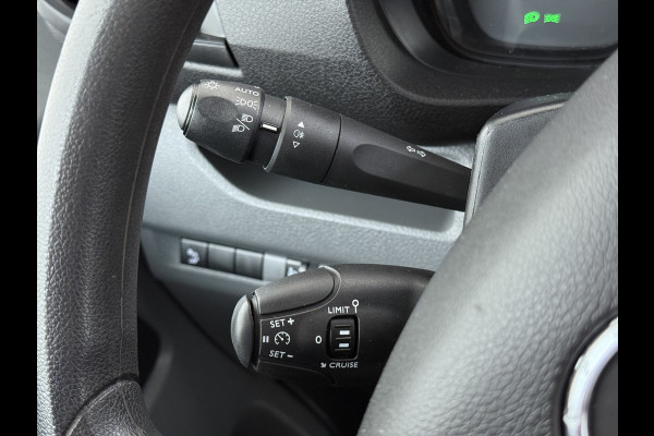 Opel Vivaro 1.5CDTI 102PK 3-Persoons Airco Cruise Control Euro 6 Regen-Lichtsensor Edition Betonlpex Vloer Wandbetimmering Schuifdeur 1e Eigenaar Origineel Nederlandse Auto