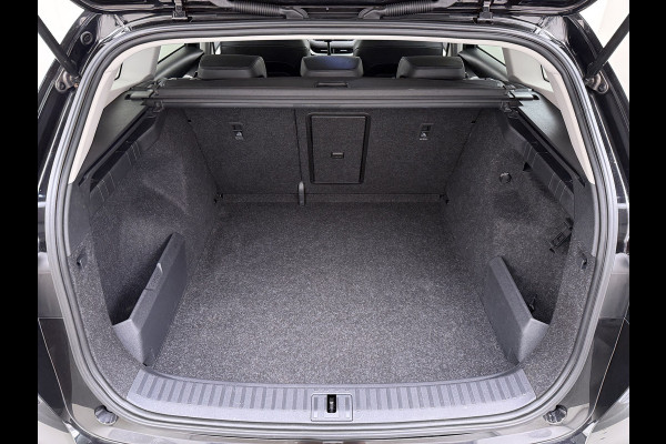 Škoda ENYAQ iV 60 SOH 92% Warmtepomp Panoramadak Adap.Cruise 3-Zone Stoelverwarming Keyless advanced Ecc Pdc Android Auto Apple Carplay Privacy Glas Lmv Led Isofix Lane Assist Verkeersbord herkenning 1e Eigenaar Dealeronderhouden Origineel Nederlandse Auto