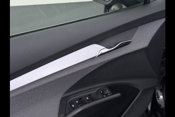 Škoda ENYAQ iV 60 SOH 92% Warmtepomp Panoramadak Adap.Cruise 3-Zone Stoelverwarming Keyless advanced Ecc Pdc Android Auto Apple Carplay Privacy Glas Lmv Led Isofix Lane Assist Verkeersbord herkenning 1e Eigenaar Dealeronderhouden Origineel Nederlandse Auto