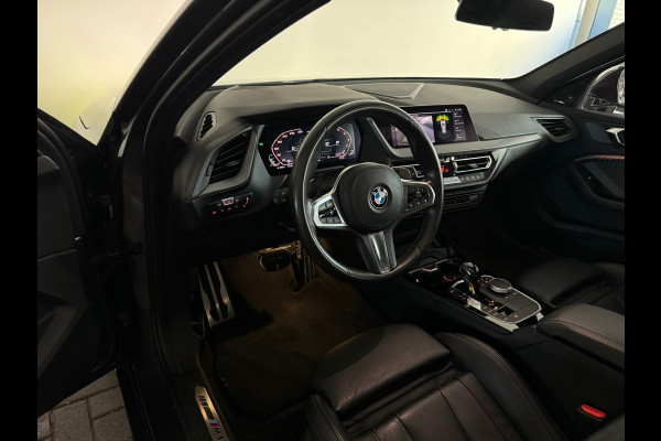 BMW 1-serie M135i xDrive High Executive Edition Pano|HuD|H/K