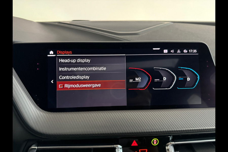 BMW 1-serie M135i xDrive High Executive Edition Pano|HuD|H/K