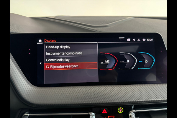 BMW 1-serie M135i xDrive High Executive Edition Pano|HuD|H/K