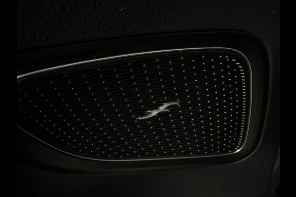 Mercedes-Benz C-Klasse Estate 300 e AMG Pano|Keyless|Sfeer