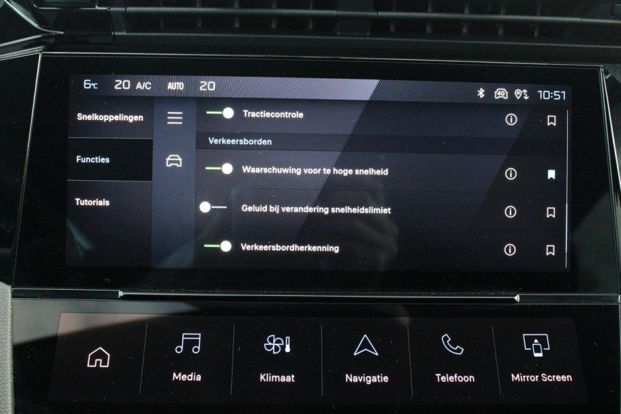 Peugeot 308 1.2 Hybrid 145PK AUTOMAAT ALLURE | AGR STOEL | STOEL EN STUUR VEWARMING | KEYLESS ENTRY/START | DRAADLOZE APPLE CARPLAY/ANDROID AUTO | NAVIGATIE | CLIMATE CONTROL | LICHTMETALEN VELGEN 17" | LED KOPLAMPEN | ACHTERUITRIJCAMERAA | ADAPTIVE CRUISE CONTROL | DRAADLOZE TELEFOONLADER |