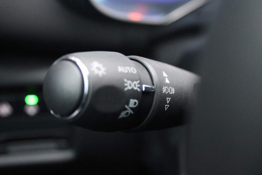 Citroën C5 Aircross 1.6 225PK Plug-in Hybrid FEEL | NAVIGATIE | ACHTERUITRIJ CAMERA | DODEHOEKDETECTIE | APPLE CARPLAY/ANDROID AUTO |  CLIMATE CONTROL | DAB RADIO | ADAPTIVE CRUISE CONTROL | VERSTELBARE ACHTERSTOELEN | LANE-ASSIST |