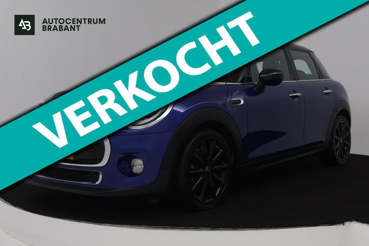 MINI Mini 1.5 Cooper Pepper (STOELVERWARMING, SFEERVERLICHTING, HEAD-UP, AUTOMAAT, PARKEERSENSOREN)