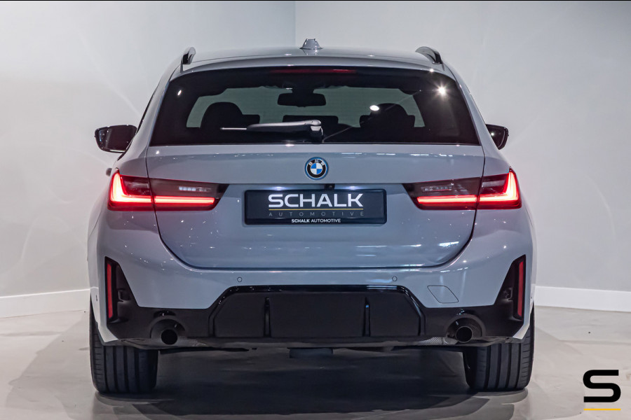 BMW 3 Serie Touring 330e xDrive|M-sport|Fiscaal aantrekkelijk