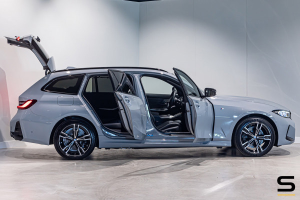 BMW 3 Serie Touring 330e xDrive|M-sport|Fiscaal aantrekkelijk
