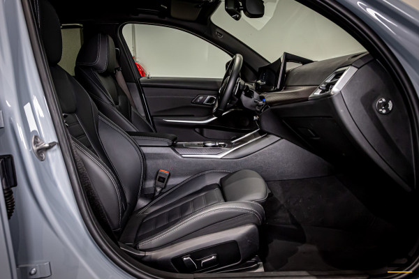 BMW 3 Serie Touring 330e xDrive|M-sport|Fiscaal aantrekkelijk