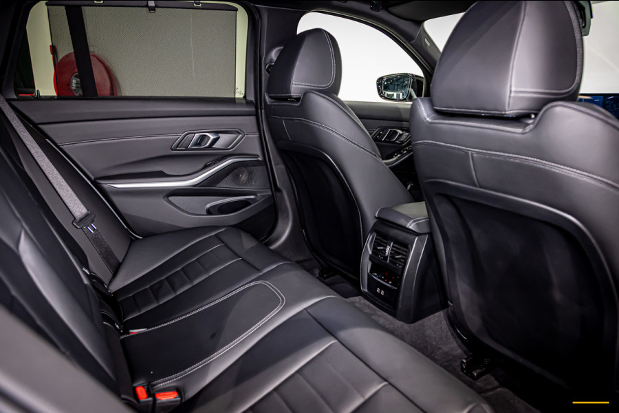 BMW 3 Serie Touring 330e xDrive|M-sport|Fiscaal aantrekkelijk