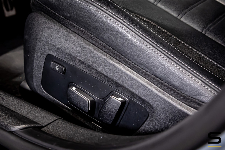 BMW 3 Serie Touring 330e xDrive|M-sport|Fiscaal aantrekkelijk