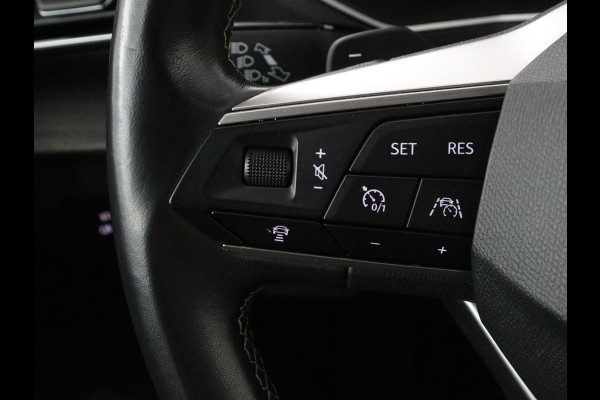 Seat Tarraco 1.4 TSI e-Hybrid PHEV Xcellence | SOH 87,3% | SOH 87,3% | Panoramadak | Trekhaak | Adaptive cruise | Carplay | 360 Camera | Navigatie | Climate control | DAB+ | Full LED | Park assist