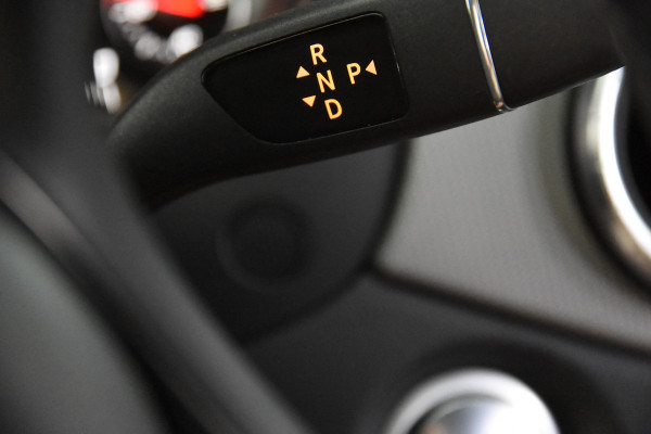 Mercedes-Benz CLA-Klasse Shooting Brake 180 AMG *Leer*Navigatie*