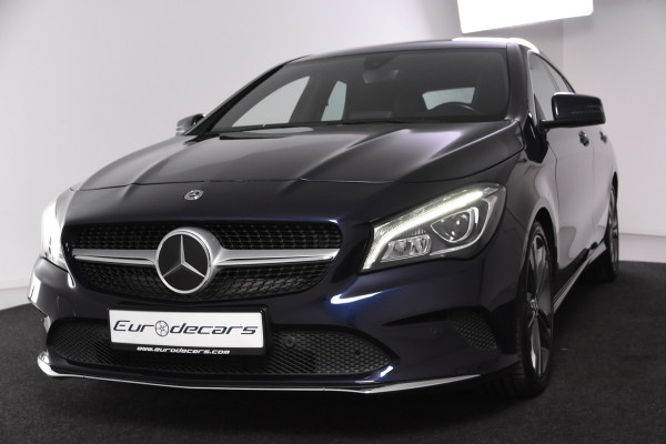 Mercedes-Benz CLA-Klasse Shooting Brake 180 AMG *Leer*Navigatie*