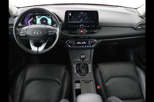 Hyundai i30 Wagon 1.5 T-GDi MHEV Premium Sky | Panoramadak | Stoel & Sturverwarming | Stoelkoeling | Camera | Adaptive cruise | Navigatie | Carplay | DAB+ | Climate control | Full LED