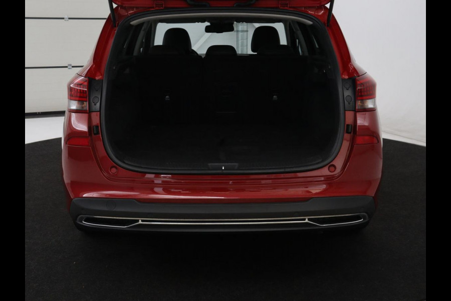 Hyundai i30 Wagon 1.5 T-GDi MHEV Premium Sky | Panoramadak | Stoel & Sturverwarming | Stoelkoeling | Camera | Adaptive cruise | Navigatie | Carplay | DAB+ | Climate control | Full LED