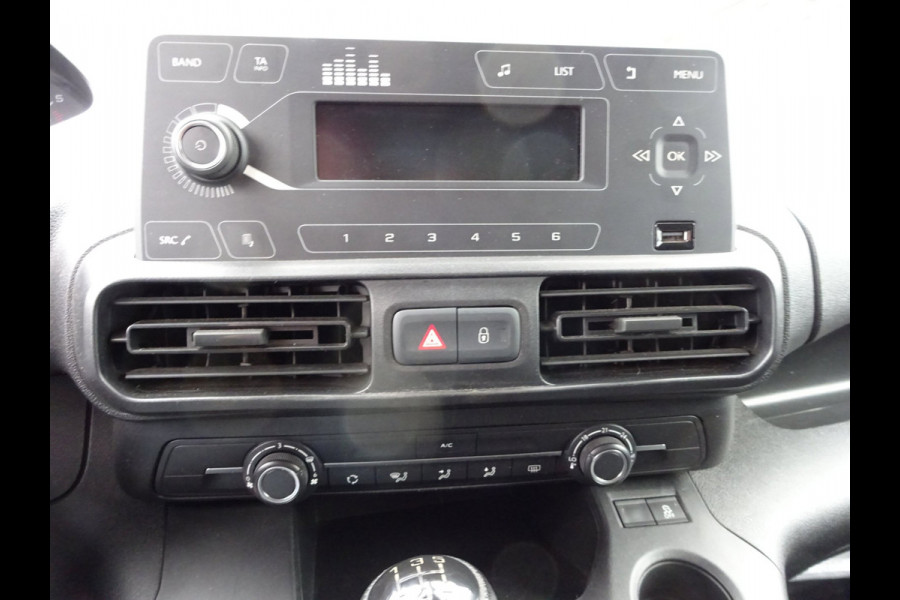 Peugeot Partner 1.5 BlueHDI Pro AIRCO SCHUIFDEUR LAGE KILOMETERSTAND