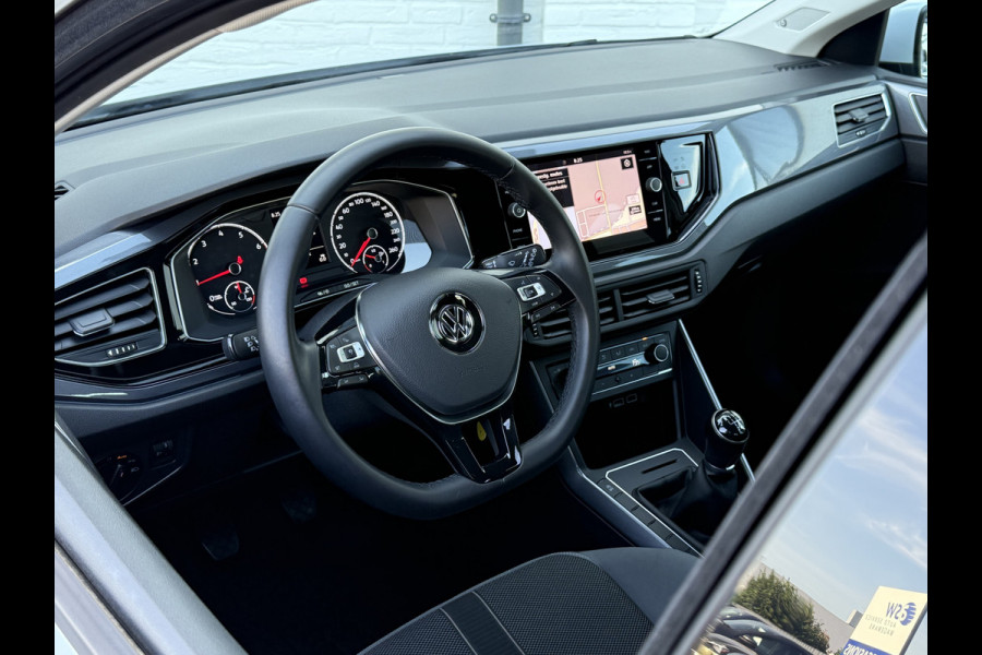 Volkswagen Polo 1.0 TSI Highline | CarPlay | ACC | BEATS Audio | Clima | 17 inch