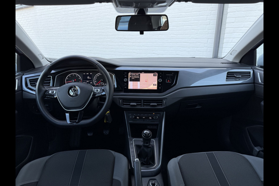 Volkswagen Polo 1.0 TSI Highline | CarPlay | ACC | BEATS Audio | Clima | 17 inch