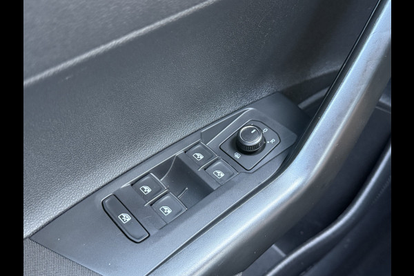 Volkswagen Polo 1.0 TSI Highline | CarPlay | ACC | BEATS Audio | Clima | 17 inch