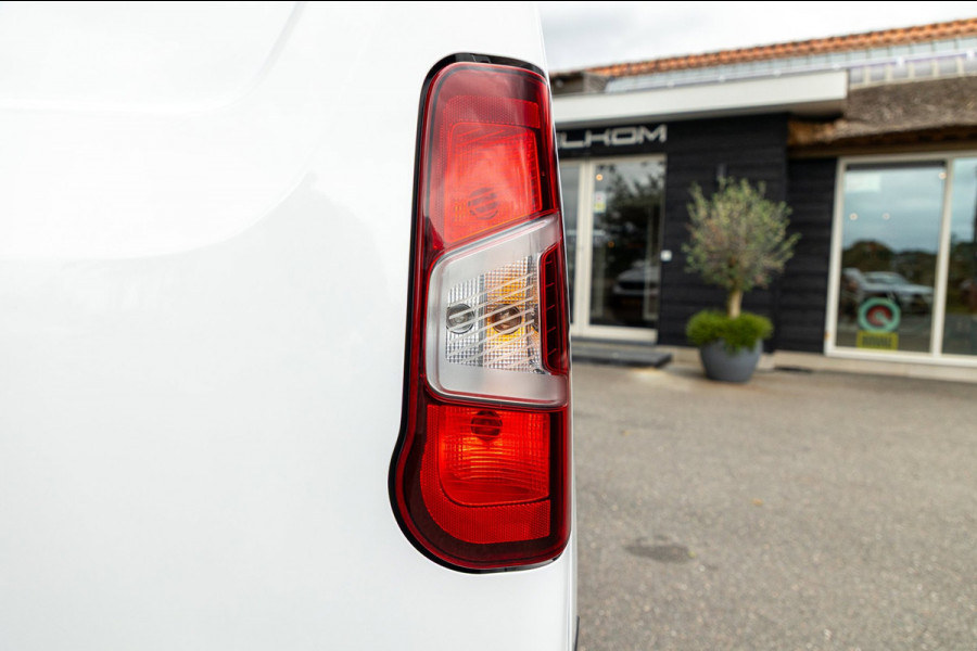 Peugeot Partner 1.2 PureTech Premium Airco I Parkeersensoren I Cruise control I Navigatie I Benzine I Android I CarPlay I NAP
