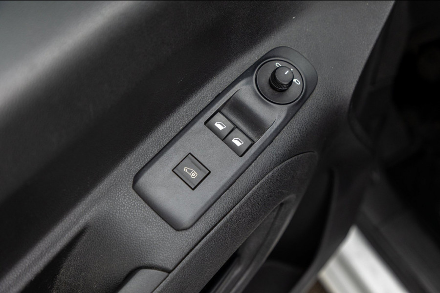 Peugeot Partner 1.2 PureTech Premium Airco I Parkeersensoren I Cruise control I Navigatie I Benzine I Android I CarPlay I NAP