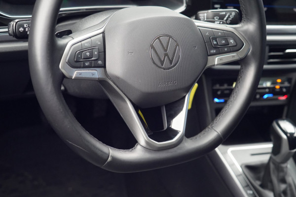 Volkswagen Polo 1.0 TSI Style / IQ Light / Stoelverw. / Side Assist / Adaptieve Cruise / DAB / Carplay