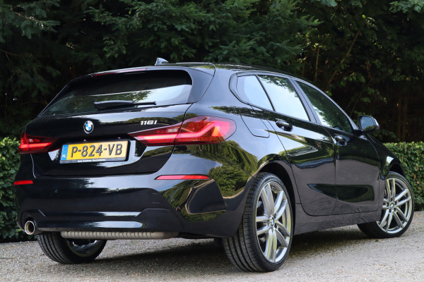 BMW 1-serie Business Edition | Carplay | Navi | 1e eigenaar |