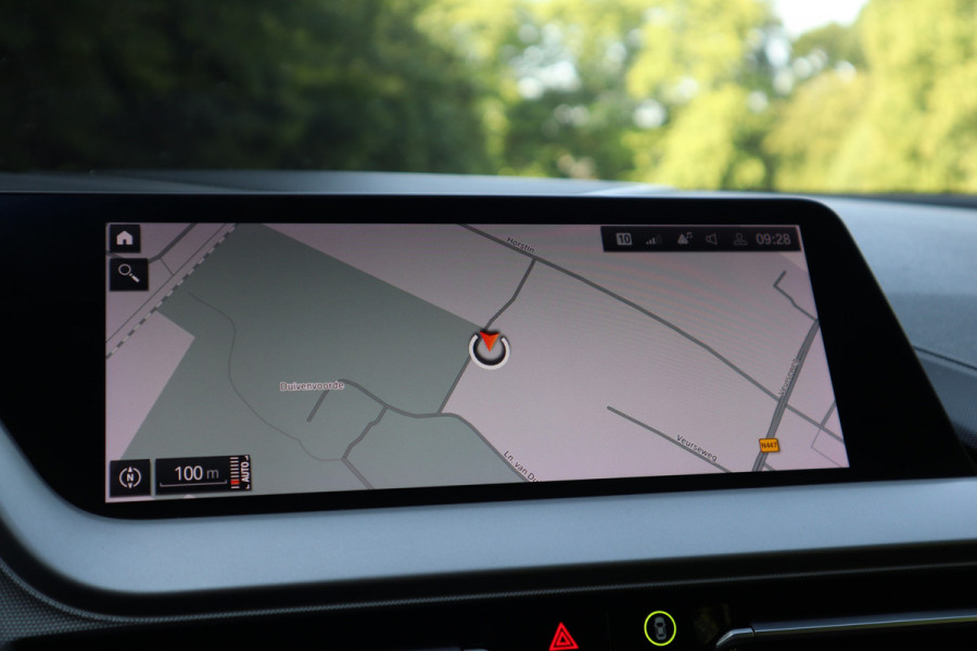 BMW 1-serie Business Edition | Carplay | Navi | 1e eigenaar |