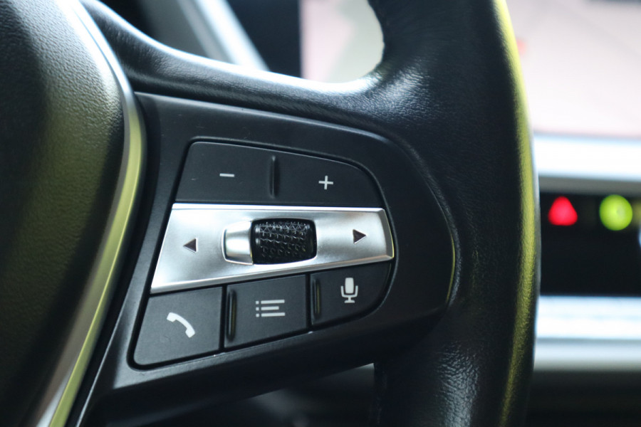 BMW 1-serie Business Edition | Carplay | Navi | 1e eigenaar |