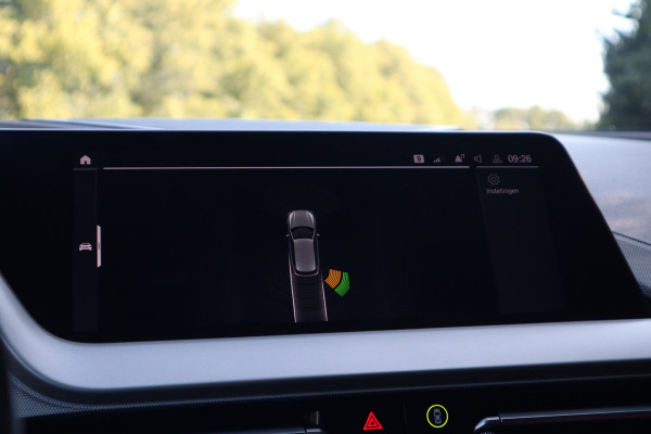 BMW 1-serie Business Edition | Carplay | Navi | 1e eigenaar |