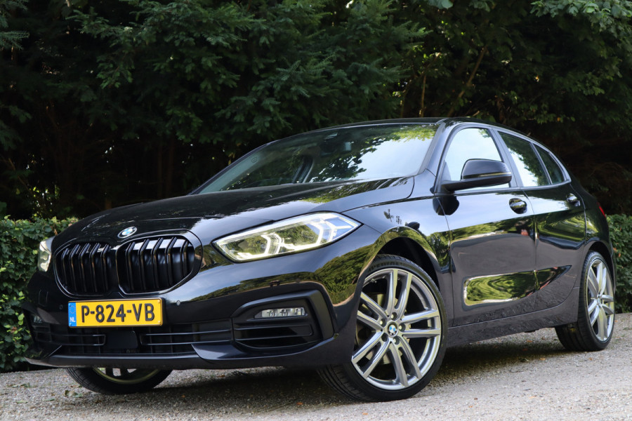 BMW 1-serie Business Edition | Carplay | Navi | 1e eigenaar |
