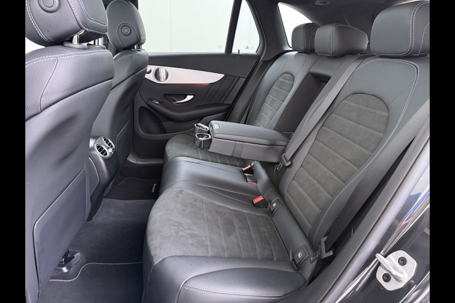 Mercedes-Benz GLC 300 e 4MATIC AMG line | Burmester Trekhaak