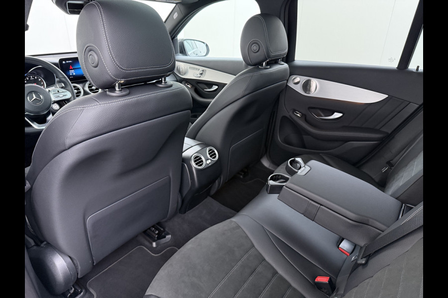 Mercedes-Benz GLC 300 e 4MATIC AMG line | Burmester Trekhaak
