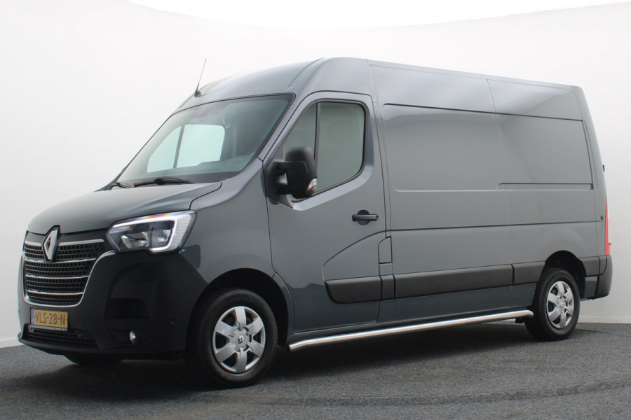 Renault Master T35 2.3 dCi 135 L2H2 Work Edition 3-Zits, Camera, Cruise, Apple Carplay, Rijstrooksensor, DAB, PDC