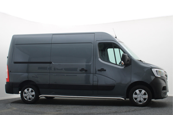 Renault Master T35 2.3 dCi 135 L2H2 Work Edition 3-Zits, Camera, Cruise, Apple Carplay, Rijstrooksensor, DAB, PDC