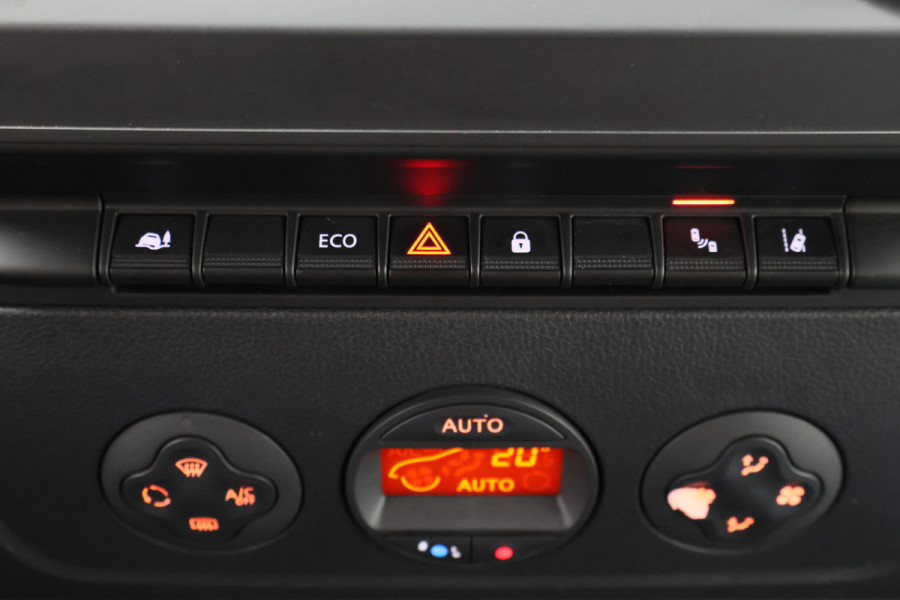 Renault Master T35 2.3 dCi 135 L2H2 Work Edition 3-Zits, Camera, Cruise, Apple Carplay, Rijstrooksensor, DAB, PDC