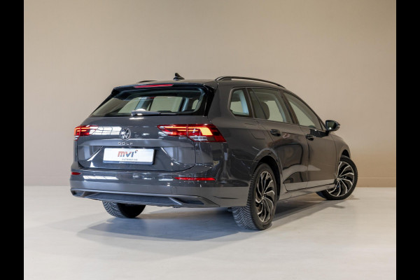 Volkswagen Golf Variant 1.0 TSI Life 110pk / Airco / Stoelverwarming / Achteruitrijcamera / Apple carplay / Adaptieve cruise control