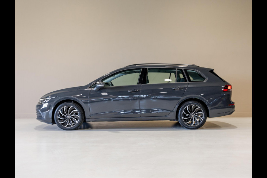 Volkswagen Golf Variant 1.0 TSI Life 110pk / Airco / Stoelverwarming / Achteruitrijcamera / Apple carplay / Adaptieve cruise control