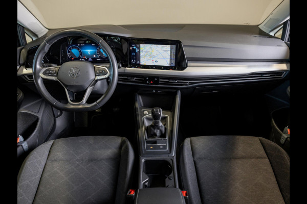 Volkswagen Golf Variant 1.0 TSI Life 110pk / Airco / Stoelverwarming / Achteruitrijcamera / Apple carplay / Adaptieve cruise control