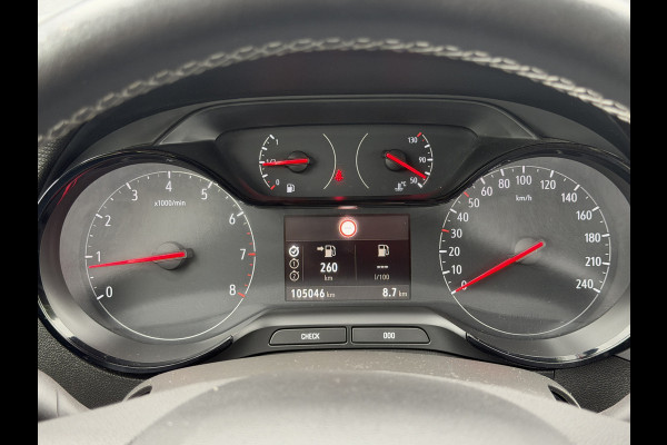 Opel Crossland X BWJ 2018 | 1.2T 111PK Innovation | TREKHAAK | NAVI | AIRCO | PDC | LICHTMETAAL | CARPLAY |
