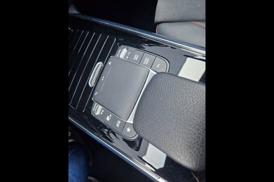 Mercedes-Benz B-Klasse 180 Business Solution AMG /Led /Org NL