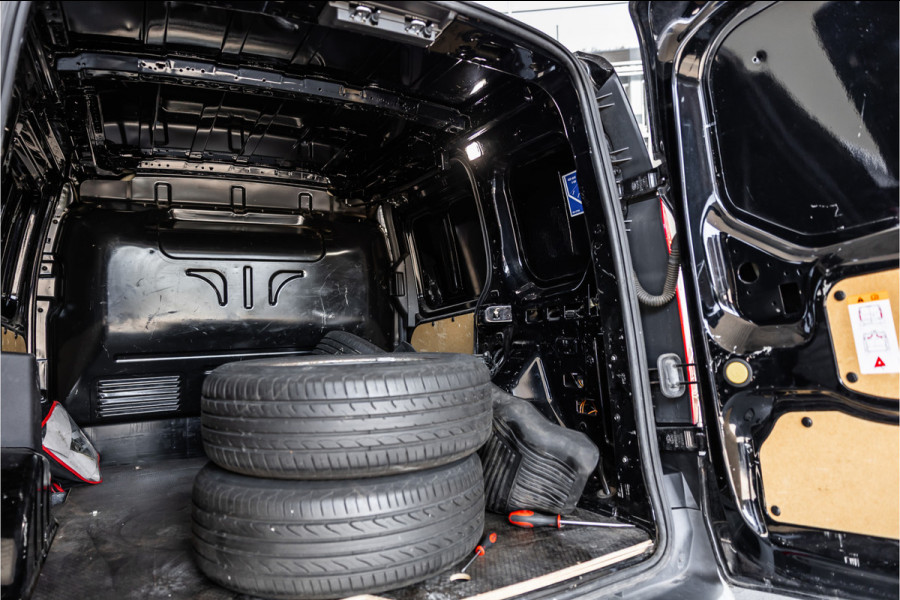 Ford Transit Connect 1.5 TDCI | Airco | Trekhaak | MF Stuur | Bluetooth | Orig. NL Auto | Nieuwe APK