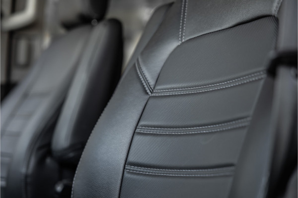 Ford Transit Custom 320 2.0 TDCI 170 PK L2H1 Limited DC | Dubbel cabine | Bi-Xenon | CarPlay | Navigatie | Stoelverwarming | Trekhaak | Euro 6 | Nieuwe APK