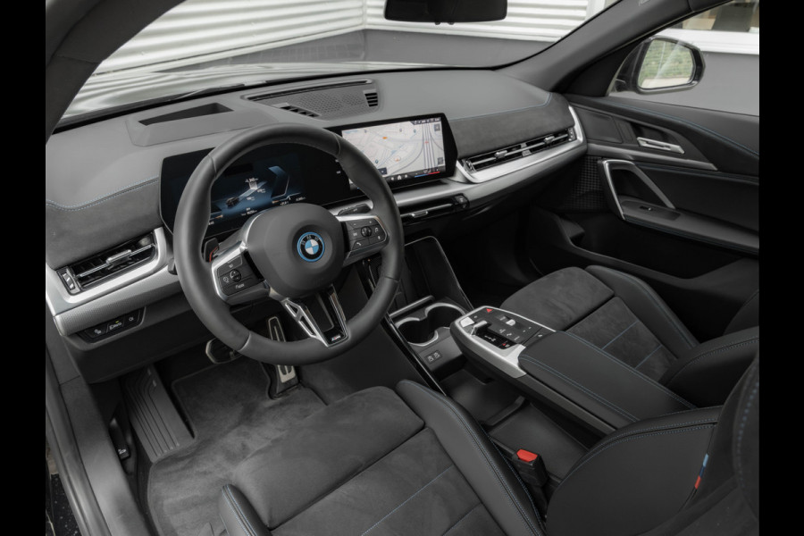 BMW iX2 xDrive30 M-Sport Pro - Driving Ass Prof - Head-up - Massage Zetel